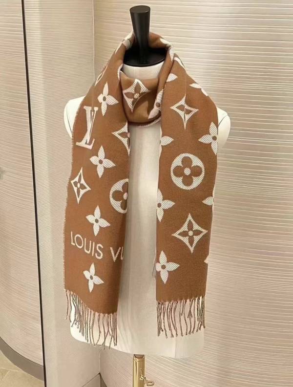 Louis Vuitton Scarf LVC00494